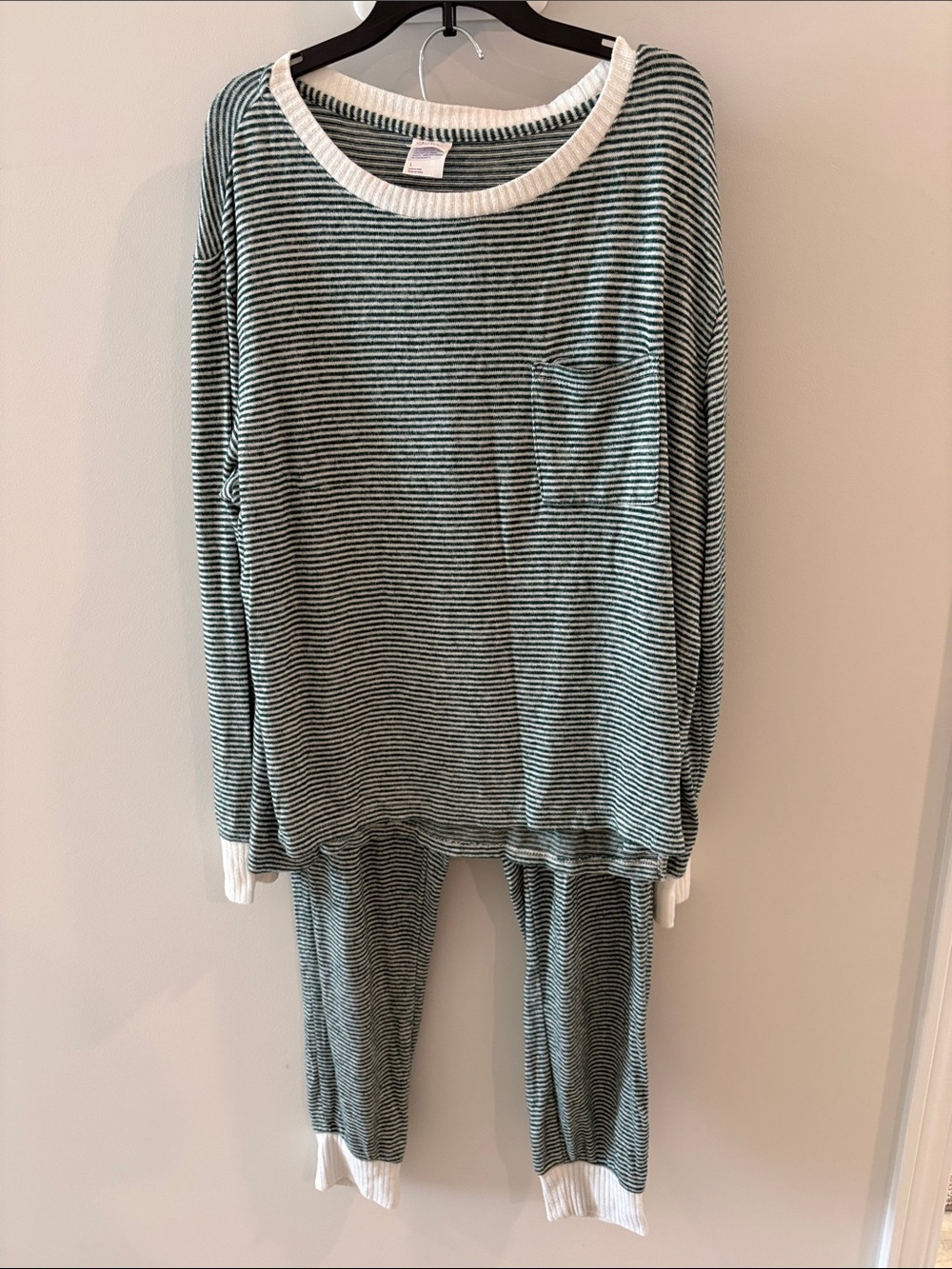 stars above Green & White Striped Pajama Set